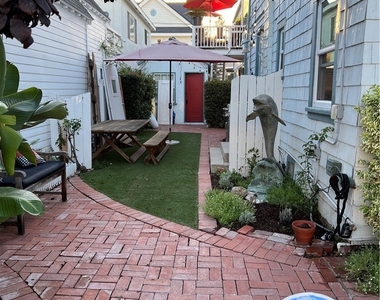 227 Apolena Avenue - Photo Thumbnail 25