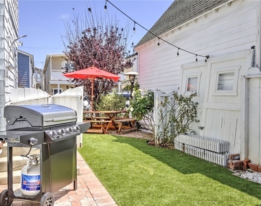 227 Apolena Avenue - Photo Thumbnail 26