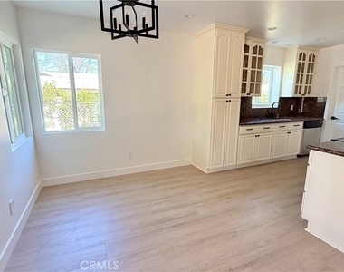 17438 Horace Street - Photo Thumbnail 1