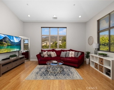 1406 S California - Photo Thumbnail 9