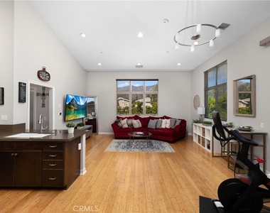 1406 S California - Photo Thumbnail 12