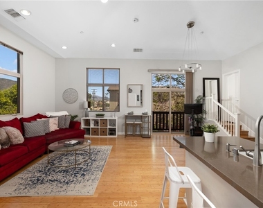 1406 S California - Photo Thumbnail 7