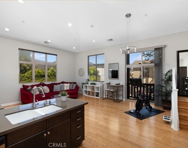 1406 S California - Photo Thumbnail 16