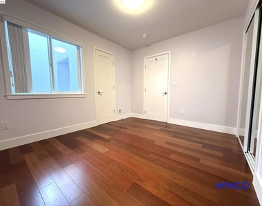 263 Ralston Street - Photo Thumbnail 6
