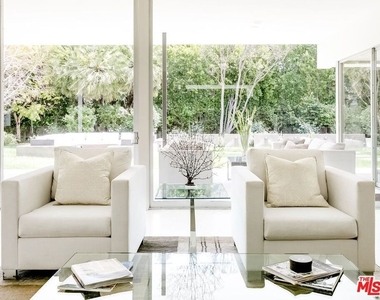 5470 Katherine Avenue - Photo Thumbnail 3