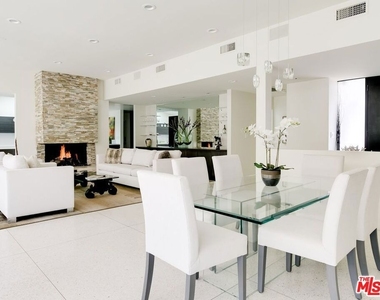 5470 Katherine Avenue - Photo Thumbnail 2