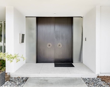 5470 Katherine Avenue - Photo Thumbnail 26