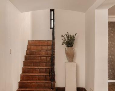 1641 N Ogden Drive - Photo Thumbnail 17