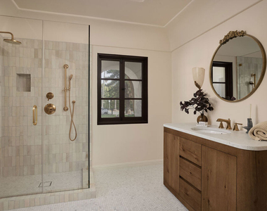 1641 N Ogden Drive - Photo Thumbnail 16