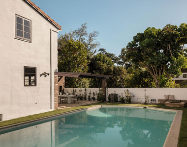 1641 N Ogden Drive - Photo Thumbnail 35