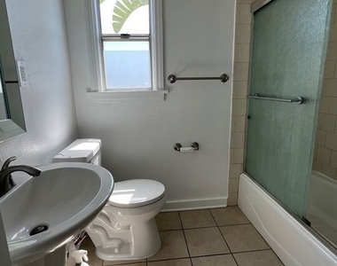 1282 S Highland Avenue - Photo Thumbnail 19