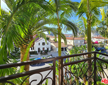 10795 Wilshire Boulevard - Photo Thumbnail 27