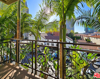 10795 Wilshire Boulevard - Photo Thumbnail 37