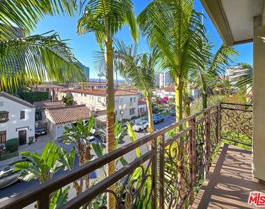 10795 Wilshire Boulevard - Photo Thumbnail 38