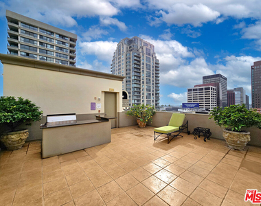 10795 Wilshire Boulevard - Photo Thumbnail 40