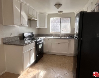 26416 San Jacinto Street - Photo Thumbnail 4