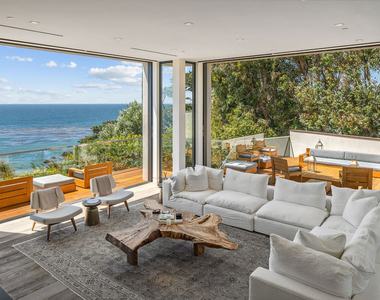 31824 Seafield Drive - Photo Thumbnail 4
