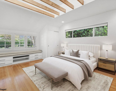 4031 Hollyline Avenue - Photo Thumbnail 14