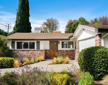 5211 Allott Avenue - Photo Thumbnail 17
