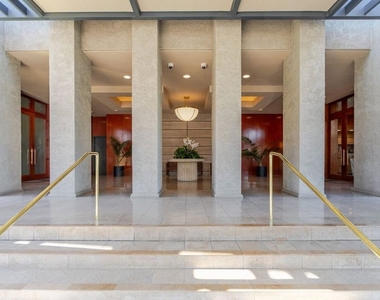 800 W 1st Street - Photo Thumbnail 4