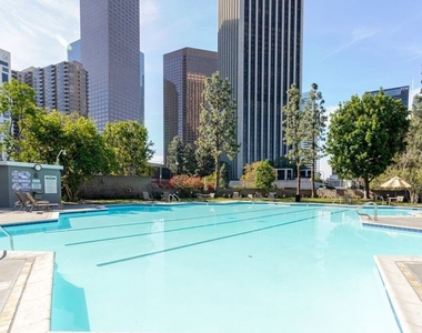 800 W 1st Street - Photo Thumbnail 44