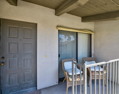 1150 E Amado Road - Photo Thumbnail 4
