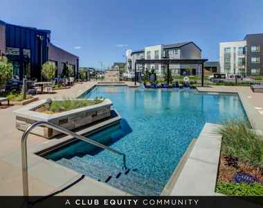 11700 E 26th Ave - Photo Thumbnail 33