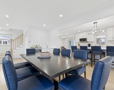 10 Sagamore Road - Photo Thumbnail 16