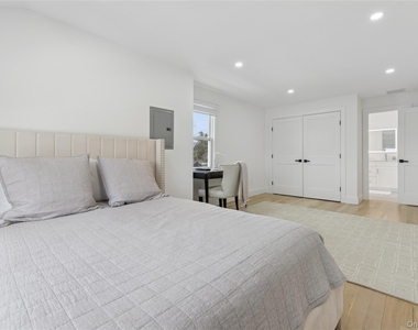 10 Sagamore Road - Photo Thumbnail 30
