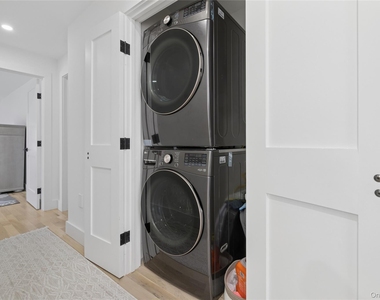 10 Sagamore Road - Photo Thumbnail 28