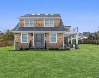10 Sagamore Road - Photo Thumbnail 5