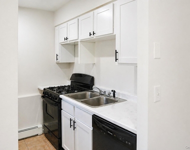 39 Tanager Road - Photo Thumbnail 7
