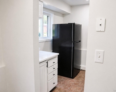 39 Tanager Road - Photo Thumbnail 8