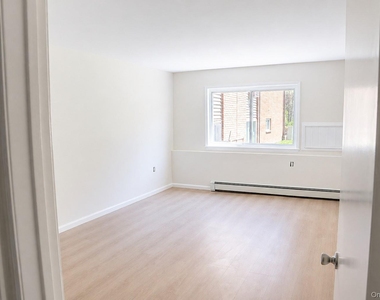 39 Tanager Road - Photo Thumbnail 10