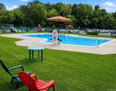 39 Tanager Road - Photo Thumbnail 16