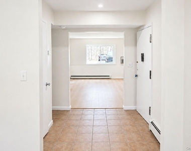 39 Tanager Road - Photo Thumbnail 4