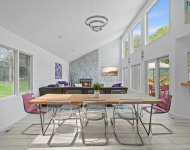 5 Lakewood Lane - Photo Thumbnail 9
