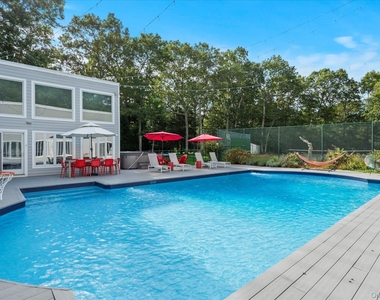 5 Lakewood Lane - Photo Thumbnail 1