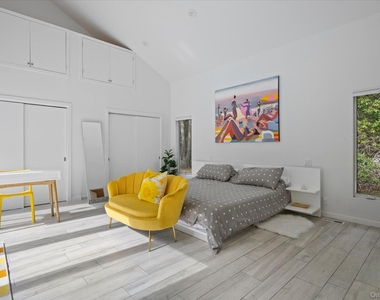 5 Lakewood Lane - Photo Thumbnail 17