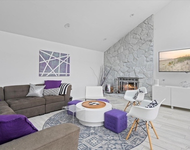 5 Lakewood Lane - Photo Thumbnail 8