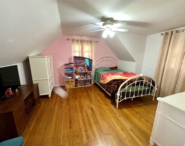 1316 Mcclure Avenue - Photo Thumbnail 14