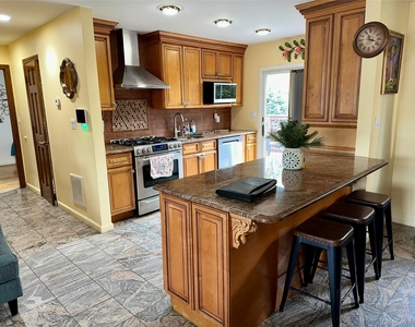 1316 Mcclure Avenue - Photo Thumbnail 1