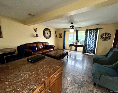 1316 Mcclure Avenue - Photo Thumbnail 5