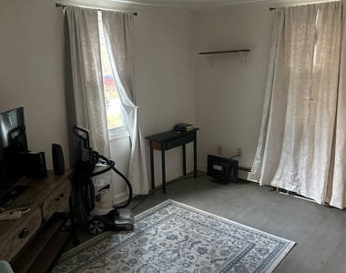 171 Lake Shore Drive - Photo Thumbnail 23