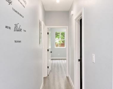 11 Orange Lane - Photo Thumbnail 10