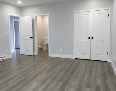 11 Orange Lane - Photo Thumbnail 8