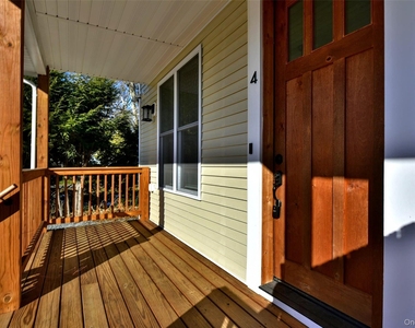 127 Pine Street - Photo Thumbnail 3