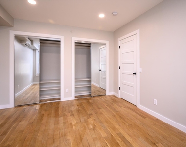 86 Main Street - Photo Thumbnail 20