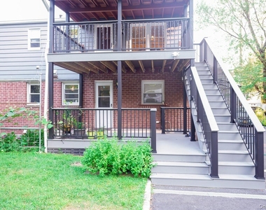 65 Virginia Avenue - Photo Thumbnail 2