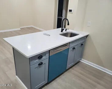 170 Washington Avenue - Photo Thumbnail 2
